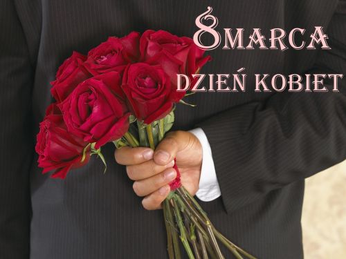 Mężczyzna z bordowymi różami 8 marca